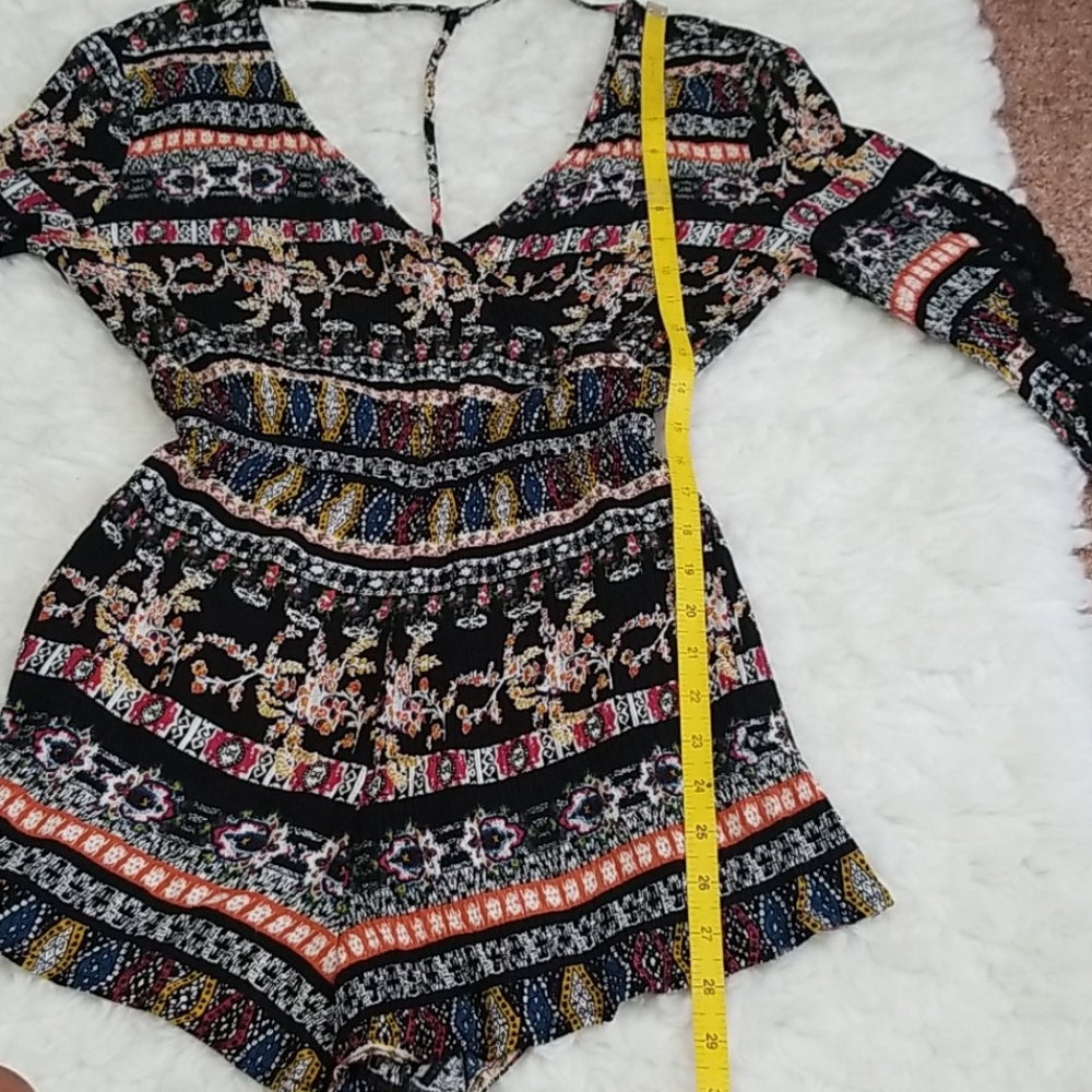 Millau pattern multicolor long sleeves romper.  XS - Picture 10 of 12